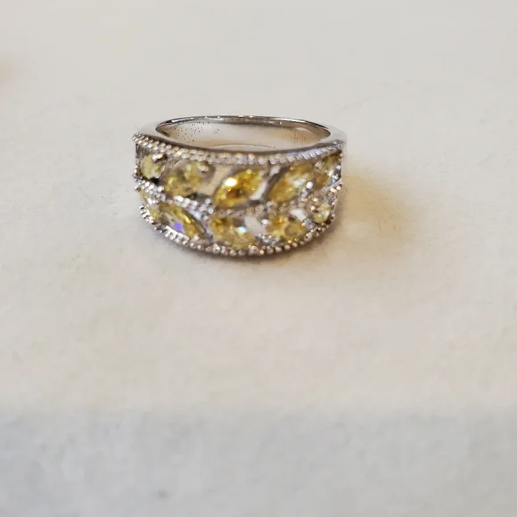 Elegant Women's Silver Ring w/ Yellow Citrine Stones Leafy Vine Design Size 7 - Picture 10 of 10